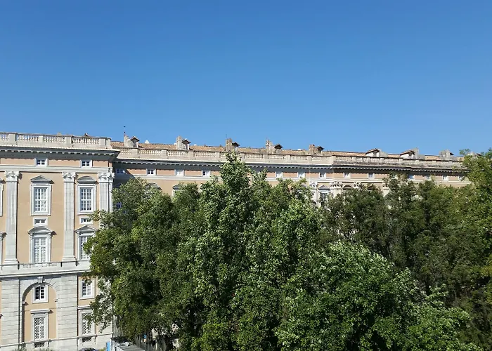 L'Insolita Reggia Caserta